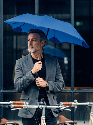 Blunt Umbrellas Blunt - Metro Collapsible Blue Umbrella