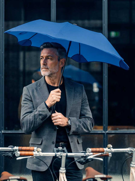 Blunt Umbrellas Blunt - Metro Collapsible Blue Umbrella