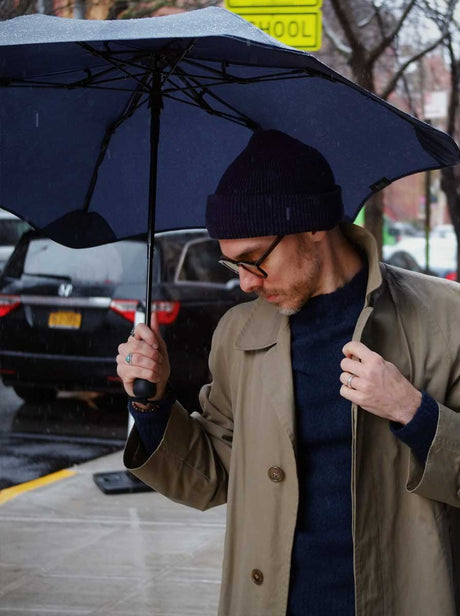Blunt Umbrellas Blunt - Metro Collapsible Navy Umbrella
