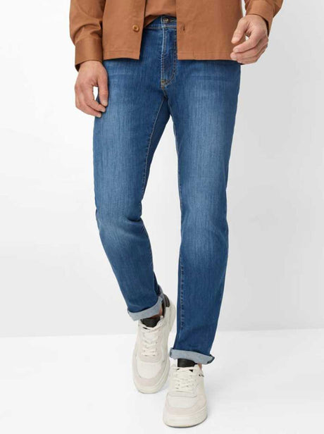 Brax Jeans Brax - Chuck Hi-Flextreme: Tapered Leg Dark Regular Used Denim Jeans