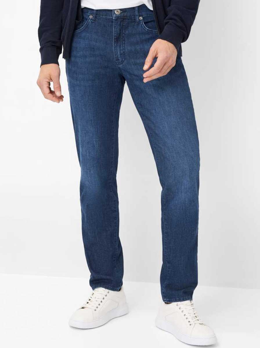 Brax Jeans Brax - Jeans - Cadiz Ultralight: Dark Denim Five-Pocket Jean