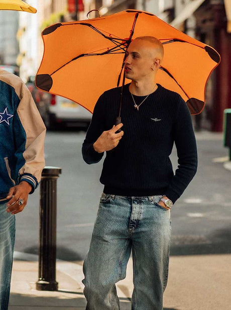 Blunt Umbrellas Blunt - Metro Collapsible Orange Umbrella